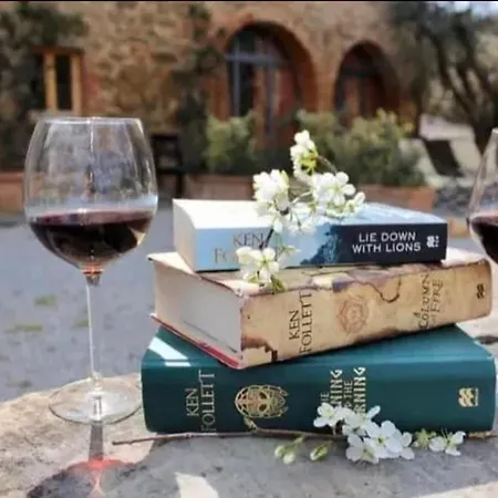 בית נופש Cozy House In מונטה סן סאבינו