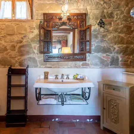 Cozy House In * Monte San Savino